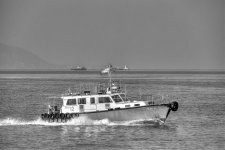 pilot boat harbour HK B&W D5 300PF_DSC9153_tonemapped.jpg