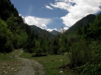 view_into_main_valley_ca_3300m.jpg