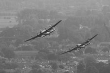 2014_09_13_Goodwood (42)_Lancasters_bw (800x533).jpg