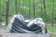 broken-tent_m-300x199.jpg