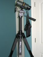 EL10X50SV-Leupold Bino Holder-Brunton CF Tripod.jpg