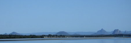 BF Glasshouse Mountains thread.jpg