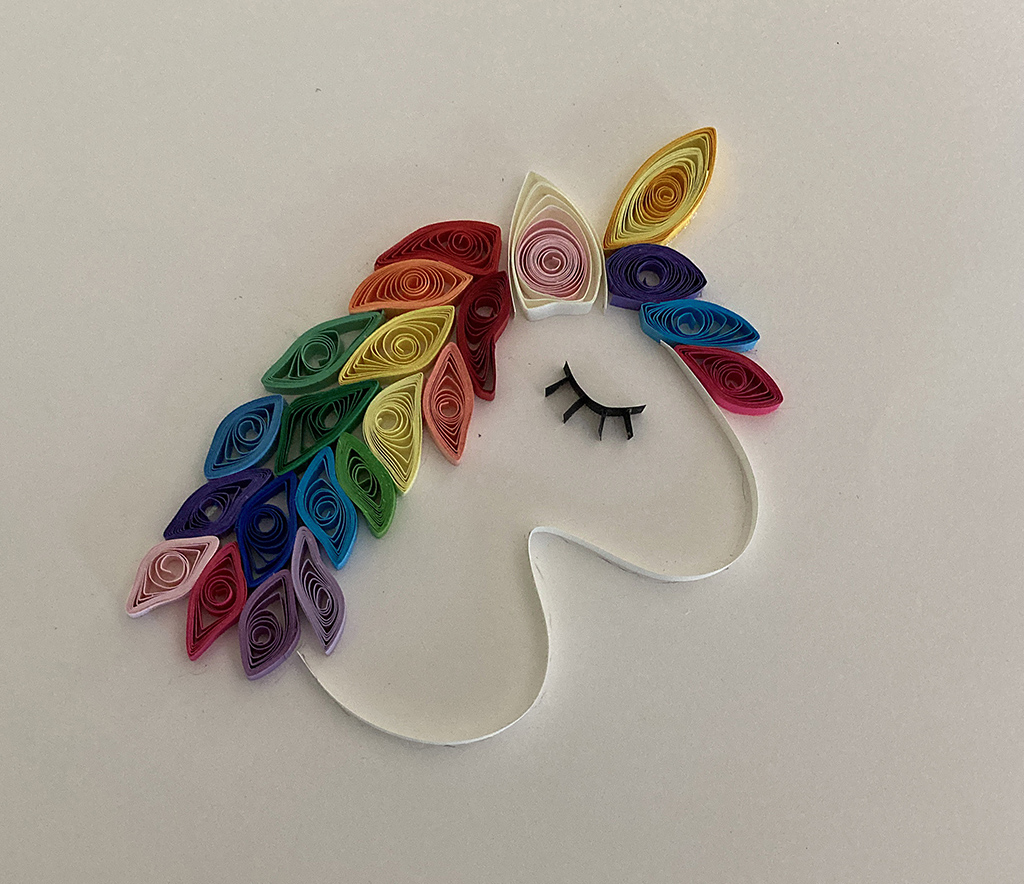 Erins Unicorn Quilling S 2021-05-13 13.jpg